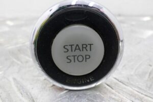 Изображение товара 135787 - 00135787 knopka salona Lexus LS