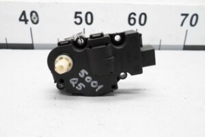 Изображение товара 136687 - 00136687 motorchik zaslonki pechki