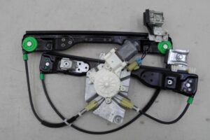 Изображение товара 136877 - 00136877 steklopodemnik perednij levyj 