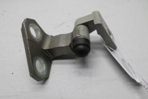 Изображение товара 138041 - 00138041 petlya dveri zadnyaya Volkswagen Lupo