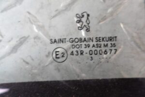 Изображение товара 139124 - 00139124 steklo kuzovnoe pravoe Mercedes Sprinter 2