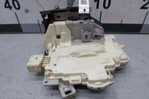 Изображение товара 139221 - 00139221 zamok dveri zadnej pravoj 1