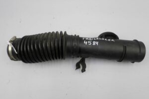 Изображение товара 139569 - 00139569 patrubok vozdushnogo filtra 