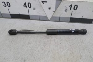 Изображение товара 140931 - 00140931 amortizator kapota 