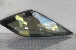 Изображение товара 142121 - 00142121 steklo kuzovnoe pravoe BMW 5 Series