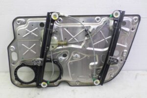 Изображение товара 142421 - 00142421 steklopodemnik perednij levyj Toyota Carina E