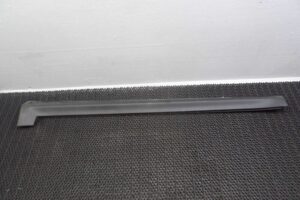 Изображение товара 142513 - 00142513 porog plastikovyj pravyj Peugeot 306