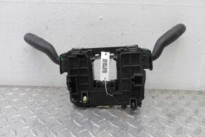 Изображение товара 144010 - 00144010 pereklyuchatel podrulevoj (strekoza) Skoda Yeti