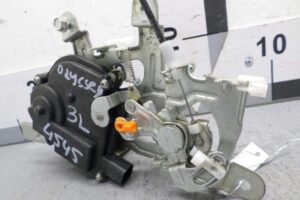 Изображение товара 144239 - 00144239 zamok dveri zadnej levoj