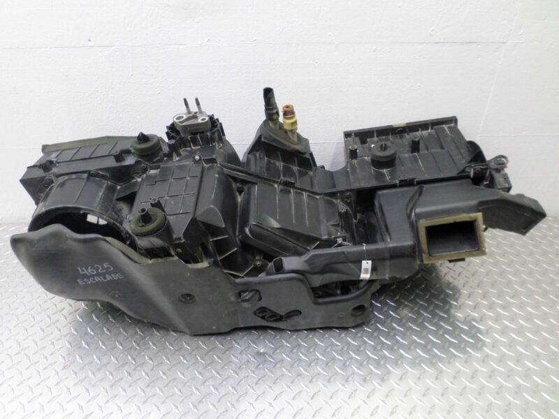 Изображение товара 144493 - 00144493 korpus otopitelya (pechki)