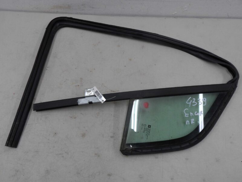 Изображение товара 144710 - 00144710 steklo dveri perednej pravoj