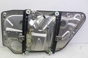 Изображение товара 145032 - 00145032 steklopodemnik zadnij levyj Toyota Carina E