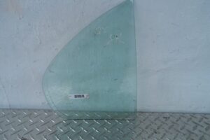 Изображение товара 145619 - 00145619 steklo dveri zadnej pravoj Lexus IS