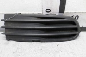 Изображение товара 148392 - 00148392 zaglushka (reshetka) v bamper Volvo V70