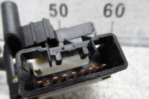 Изображение товара 160745 - 00160745 pereklyuchatel podrulevoj (strekoza) 2