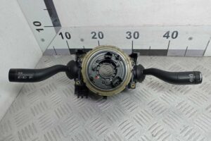 Изображение товара 174242 - 00174242 pereklyuchatel podrulevoj (strekoza) Toyota Carina E