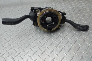 Изображение товара 190862 - 00190862 pereklyuchatel podrulevoj (strekoza) Toyota Matrix