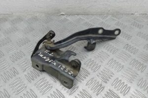 Изображение товара 201220 - 00201220 petlya kapota levaya Renault Laguna