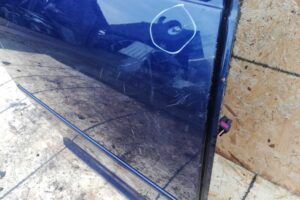 Изображение товара 203387 - 00203387 dver zadnyaya pravaya Volkswagen Touran 2