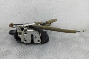 Изображение товара 211448 - 00211448 zamok dveri zadnej pravoj Toyota Hiace