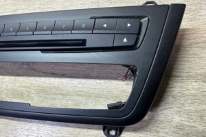 Изображение товара 221038 - 00221038 panel upravleniya magnitoloj Jeep Renegade 3