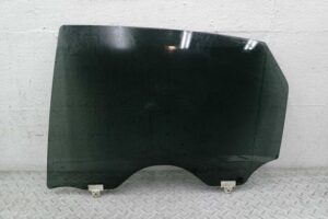 Изображение товара 224790 - 00224790 steklo dveri zadnej levoj 