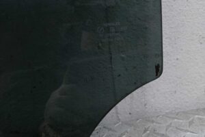 Изображение товара 224790 - 00224790 steklo dveri zadnej levoj 2