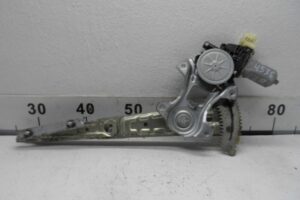 Изображение товара 173386 - 0173386 steklopodemnik zadnij pravyj Toyota Hiace