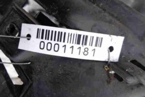 Изображение товара 11181 - 00011181 kronshtejn zadnego bampera Toyota Carina E 3