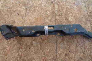 Изображение товара 12898 - 00012898 kronshtejn radiatora BMW X5